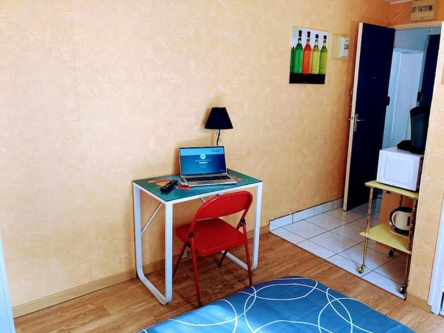 Studio 6 Avec Wifi Лімож Екстер'єр фото